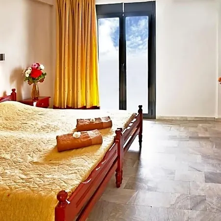Telis Skiathos